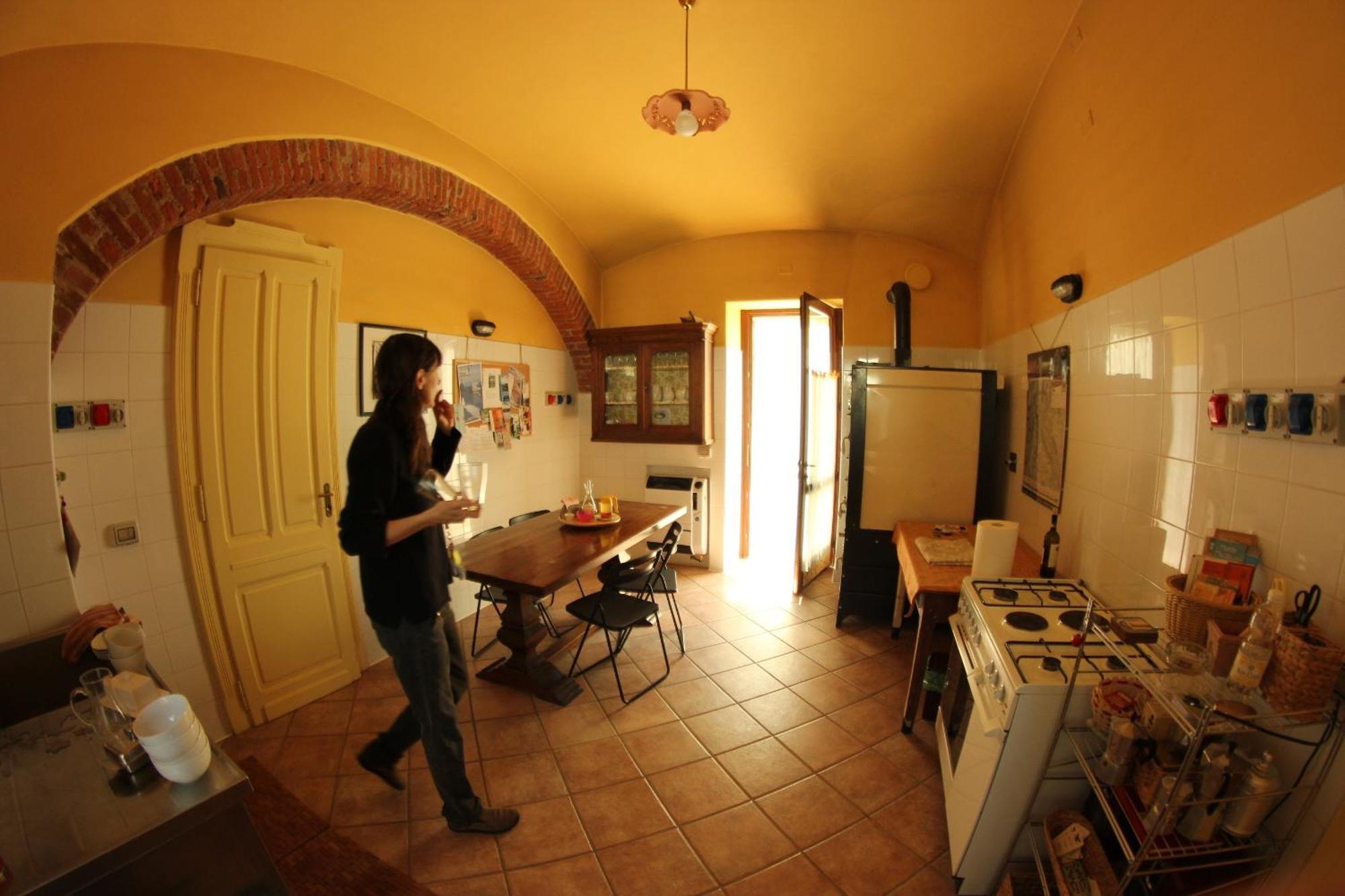 B&B Cascina Moncrava Ivrea Bagian luar foto